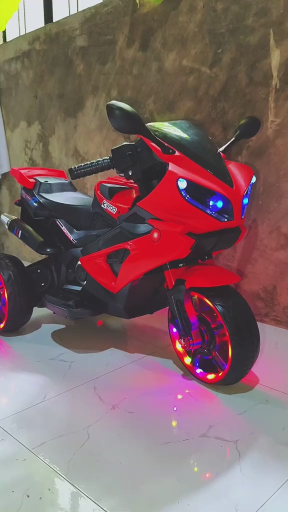 6V Kids Ride-On Electric Motorcycle with LED Lights, Music and Bubble Feature